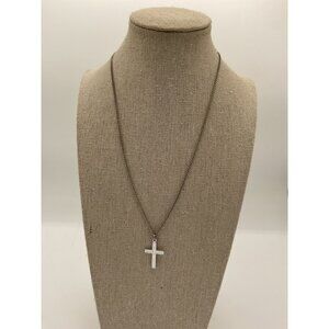 Silver Cross Pendant Necklace Minimalist Stainless Steel Unisex Everyday Wear